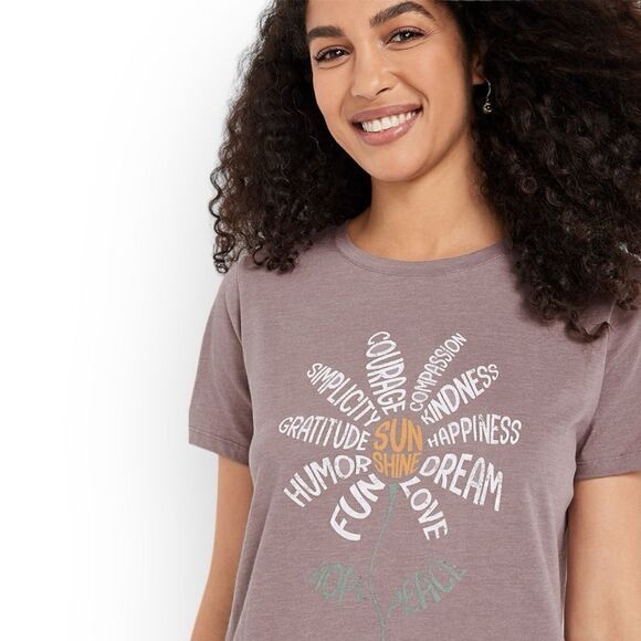 Maurices Tops - NWT Maurices Positive Daisy Graphic Short Sleeve Tee Women’s Plus Sz 0X